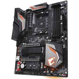 Gigabyte X470 AORUS ULTRA GAMING DDR4 M.2 HDMI 16x AM4 ATX